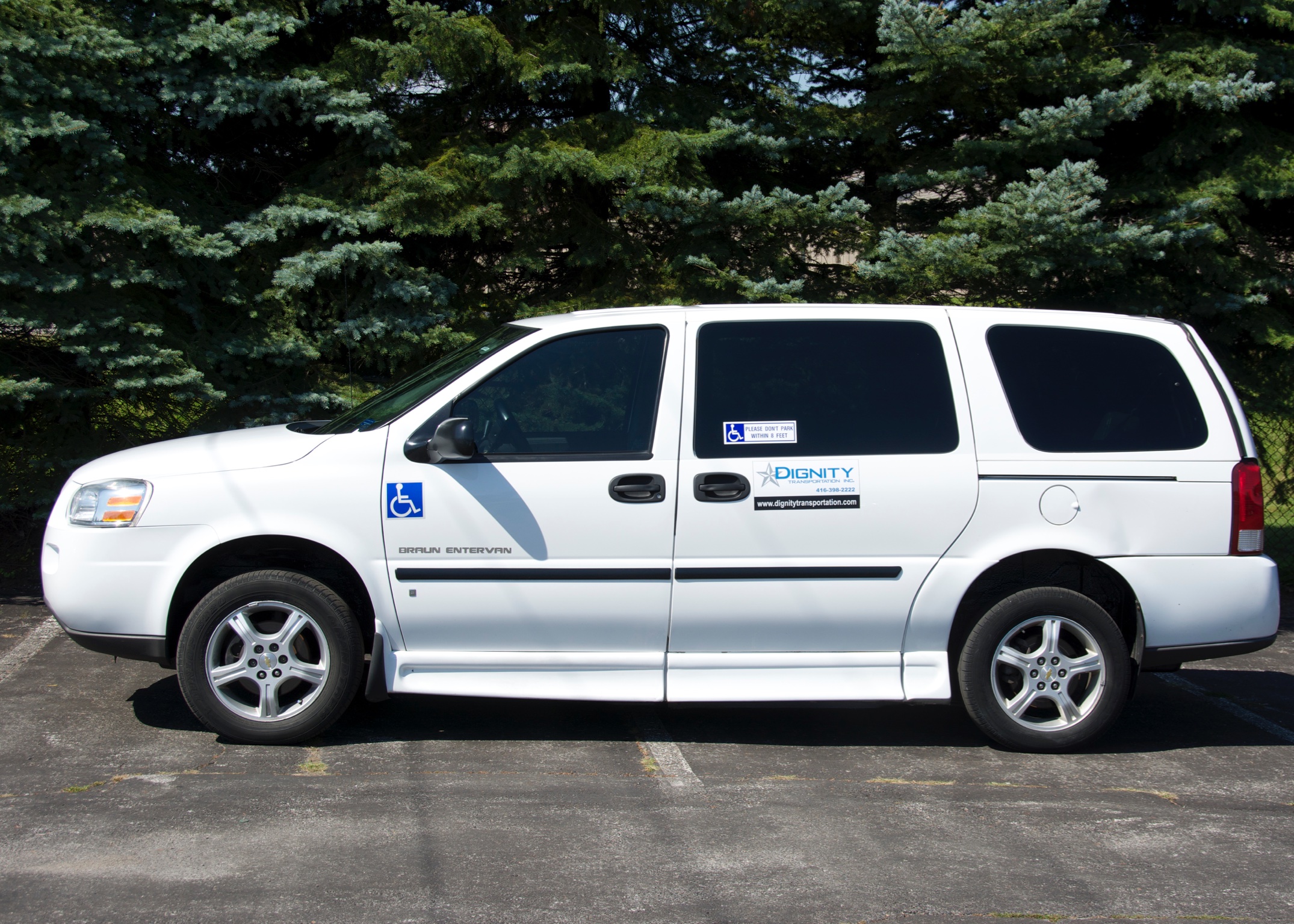 Dignity Transportation Mini Van - Ramp Equipped (Enlarged)